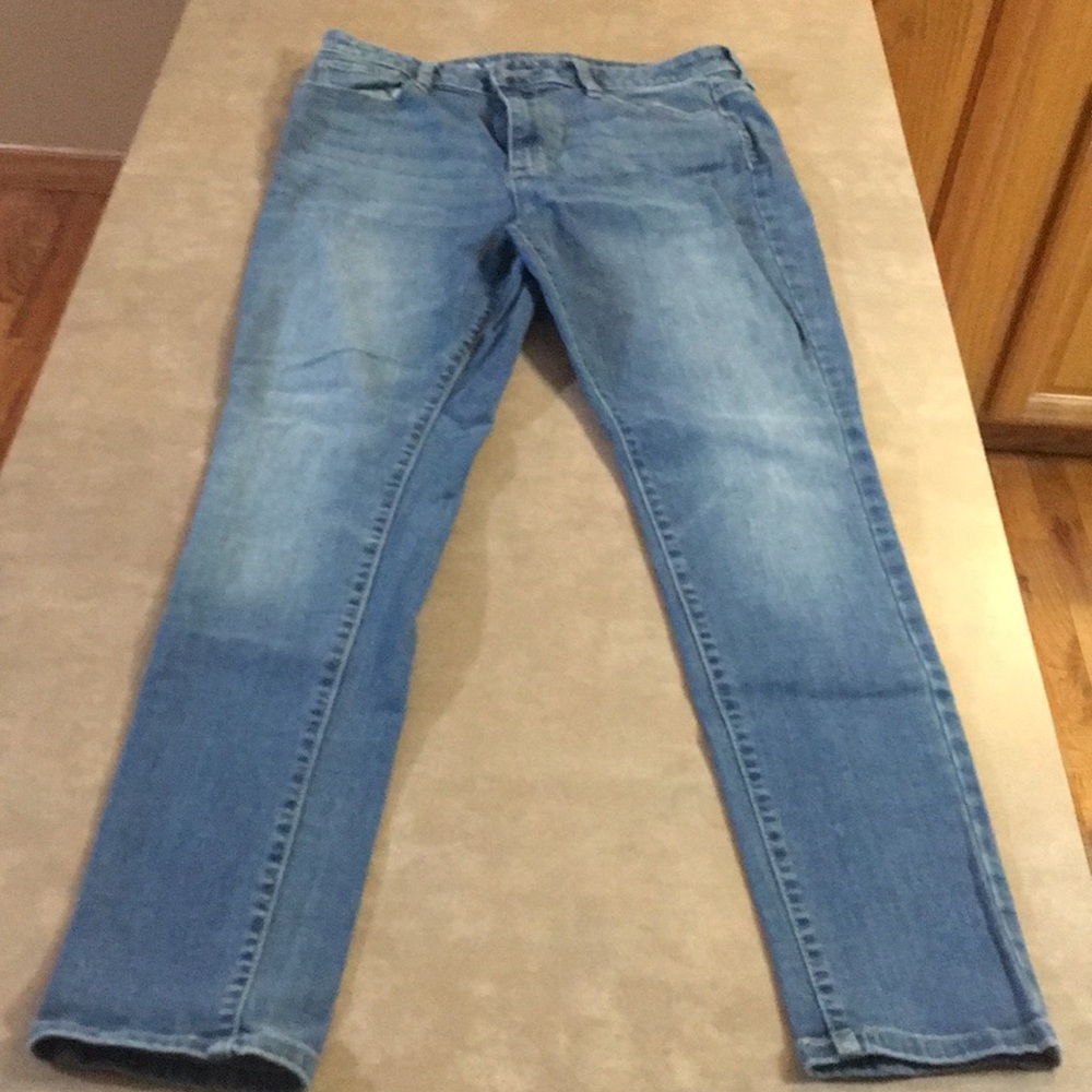 Size 10 skinny A.N.A jeans